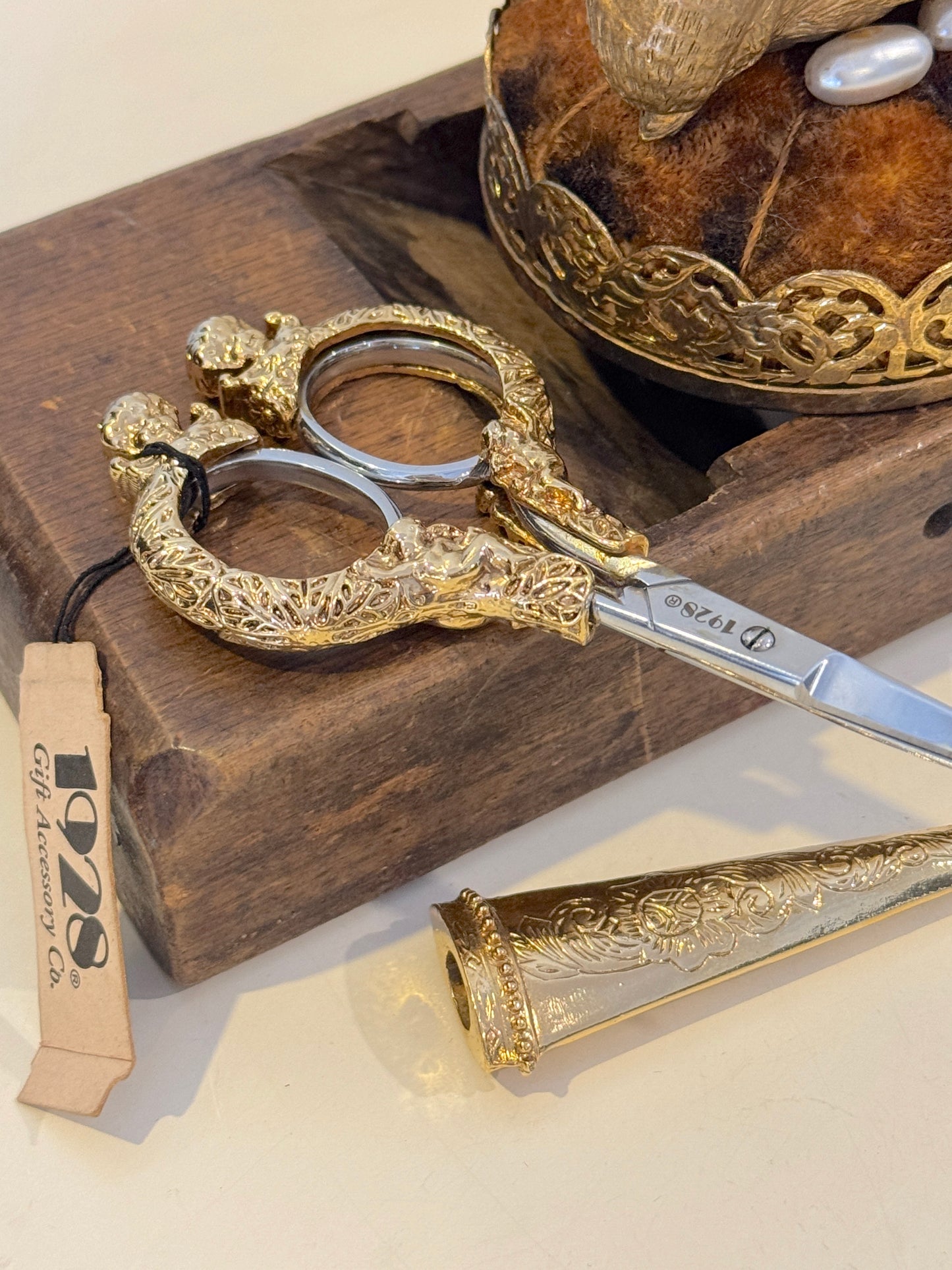 Cherub Scissors